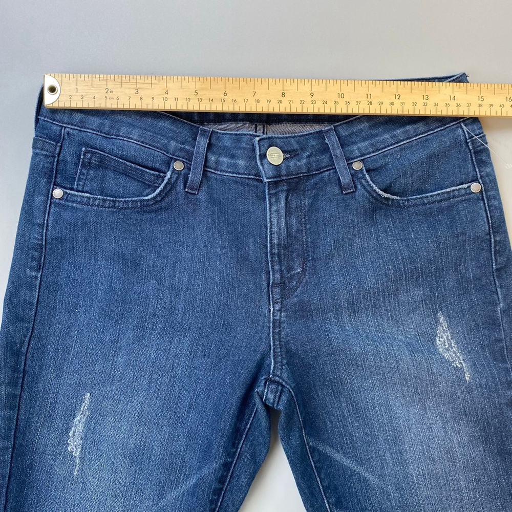 Women's RICH & SKINNY Blue Distressed Skinny Jeans Size 28 USA - Picture 10 of 14